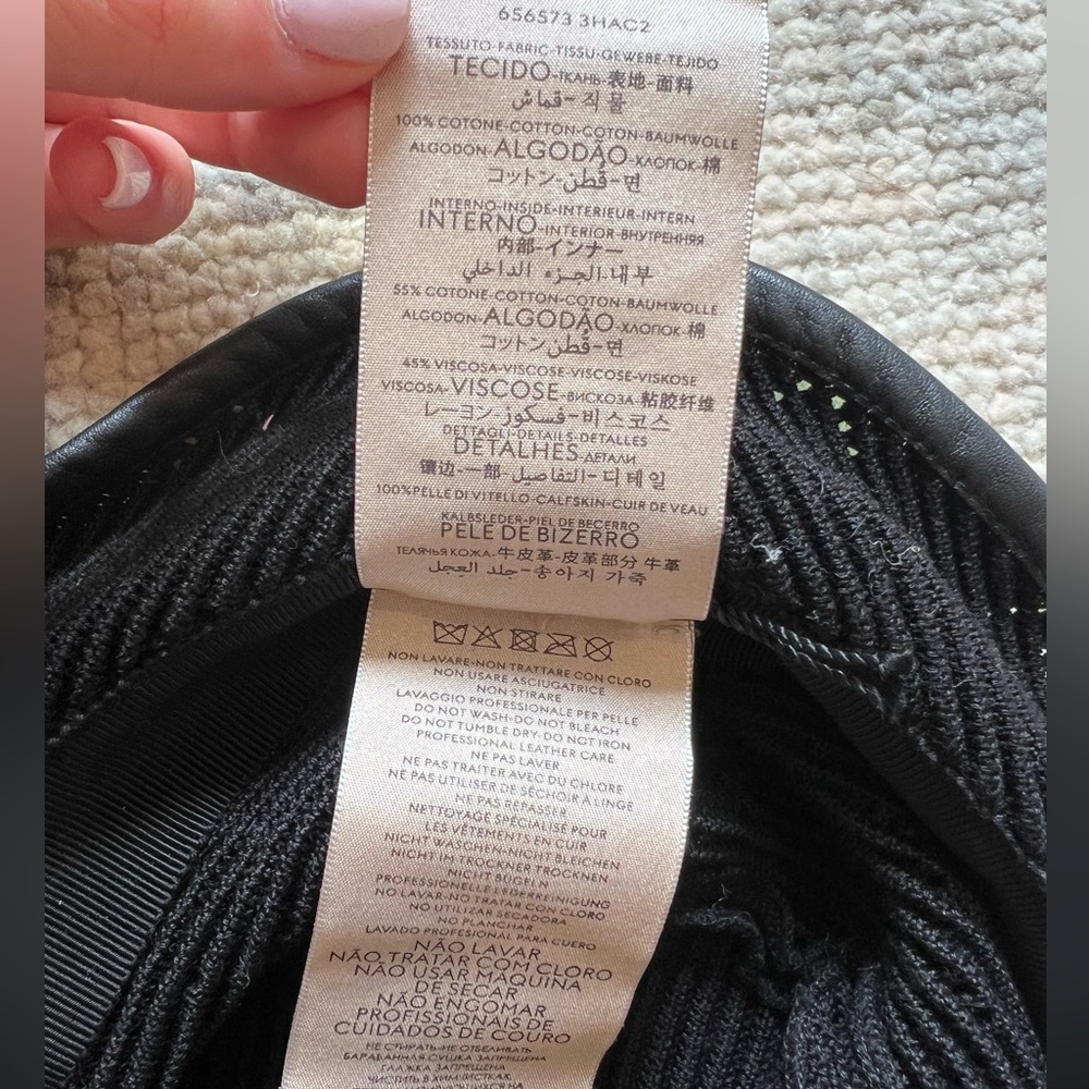 NWT Gucci GG Bucket Hat with Bob Malibu Crochet Canle in Black with Leather Trim - Picture 7 of 7